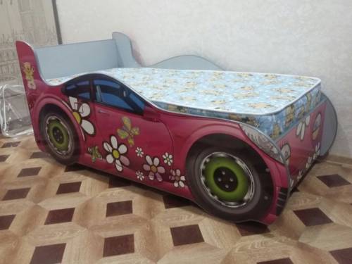 Кровать машина с матрацем