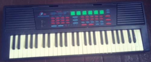 Продам синтезатор jur 510 Electronic Keyboard Б/У.