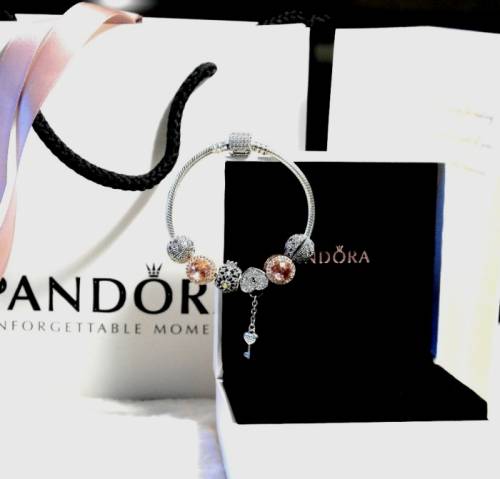 Серебряные украшения Pandora