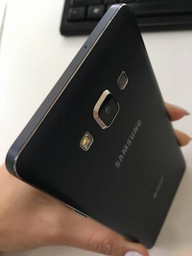  Samsung Galaxy A7 sm-A700fd
