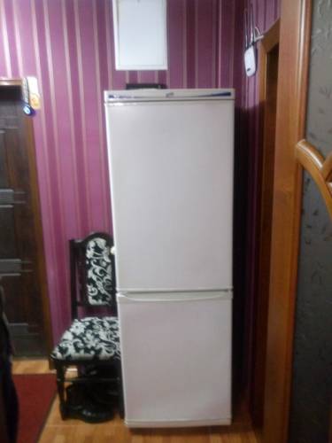 Б/У Холодильник для дома,дачи