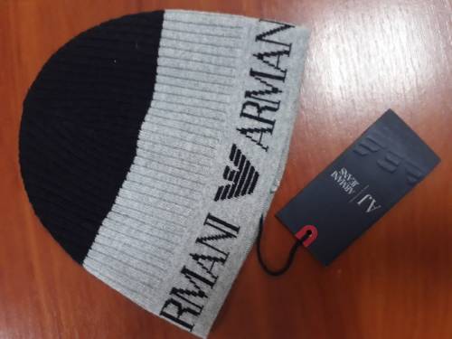 Шерстяная шапка Armani 