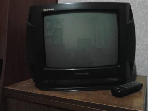 Телевизор Панасоник,диагональ 38 см