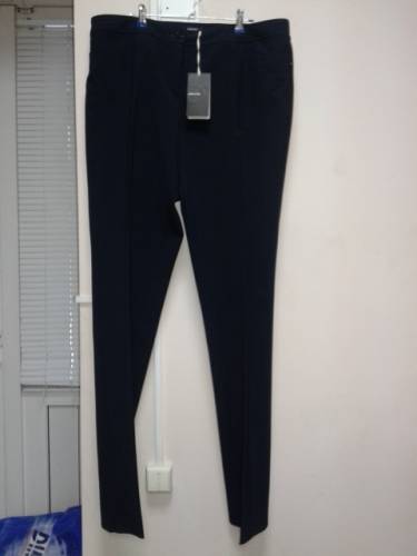 Продам новые штаны (брюки) женские, темно-синего цвета