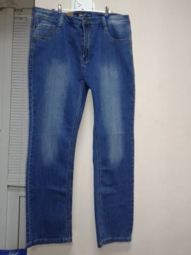 Продам новые джинсы женские голубого цвета