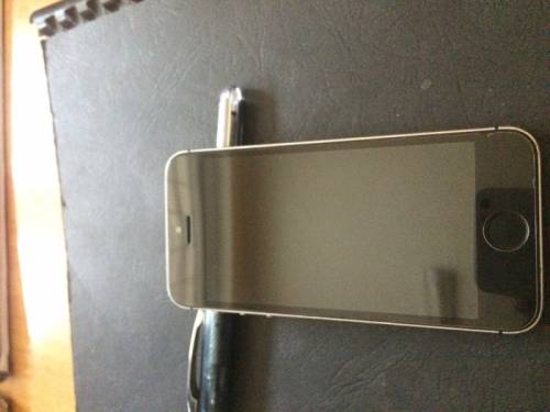 iPhone 5s silver 16Gb
