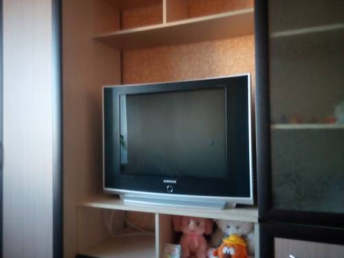 Телевизор Samsung цветной