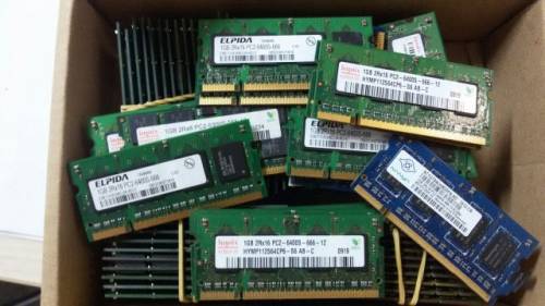 Память для ноутбуков so-dimm DDR2 1 GB (pc-6400)