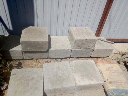 Блок бетонный 40х40х20 