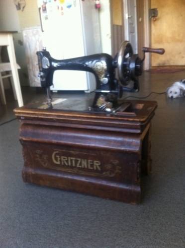Швейная машинка gritzner 