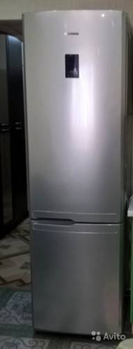 Холодильник SAMSUNG RL-55vebt2
