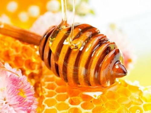 Свежий пчелиный мед