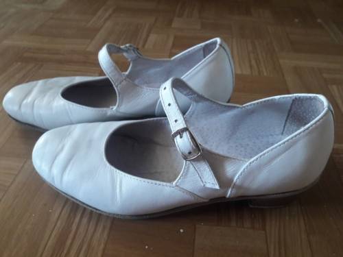Туфли для народных танцев