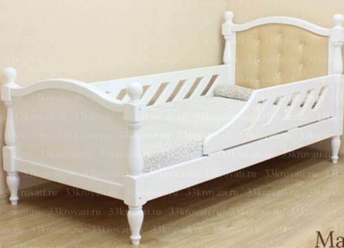 Продаю новую кровать с новым матрасом , размер 120/200
