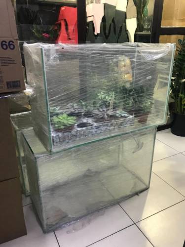 Продаются новые аквариумы 140 литров