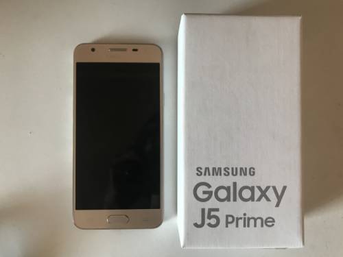 Продам смартфон Samsung Galaxy J5 Prime Gold Почти в идеальном состоянии, телефо