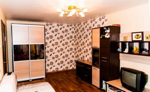 Продается 1 комнатная квартира на Севастопольской