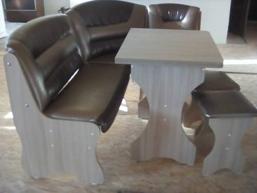 Кухоный диван стол раздвижной стул 2