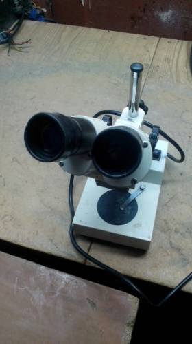 Продаю микроскоп 40x