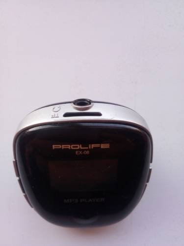 MP3 плеер PROLIFE EX-08 и флеш память MicroSD 2Gb.
