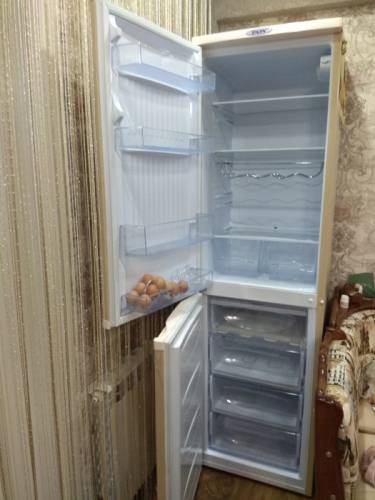 Продам холодильник Don 