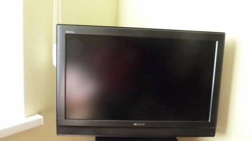 Продам телевизор SONY   32