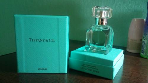 продам парфюмерную воду Tiffany g Co intense