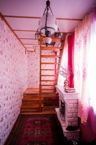 Продается двухэтажный кирпичный дом в Кировском районе г.Уфы 