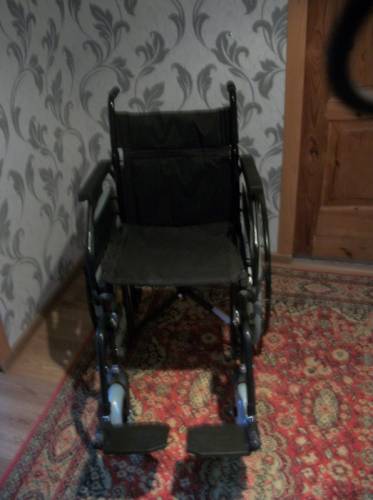 кресло-коляска новая прогулочная 