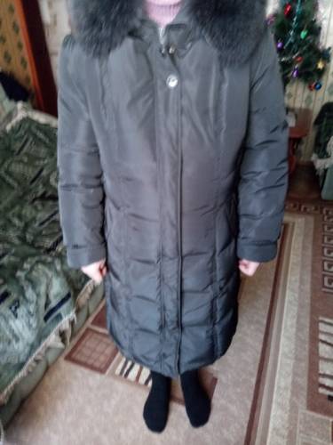 Продам практически новое женское зимнее пальто 