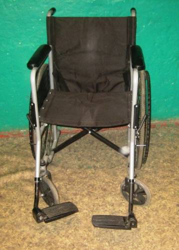 Инвалидная коляска для взрослых
