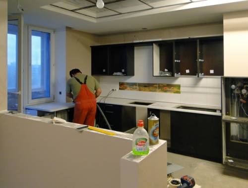 Сборка и установка кухни кухонных гарнитуров