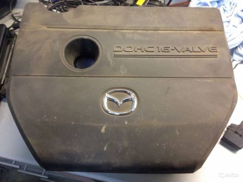 Mazda-3 крышка двигателя