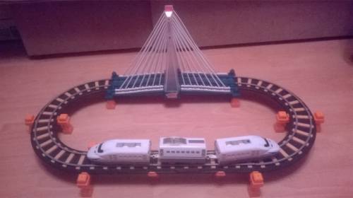 игрушка железная дорога с поездом