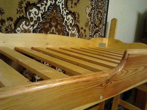 Деревянная двухъярусная кровать в идеальном состоянии
