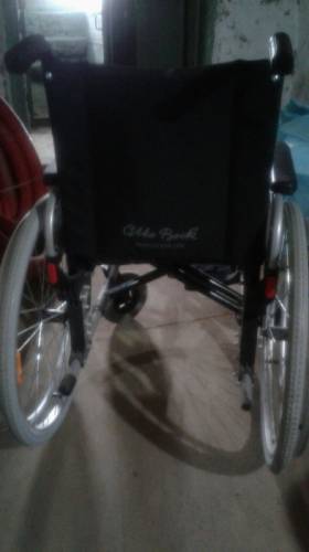 продается инвалидная коляска