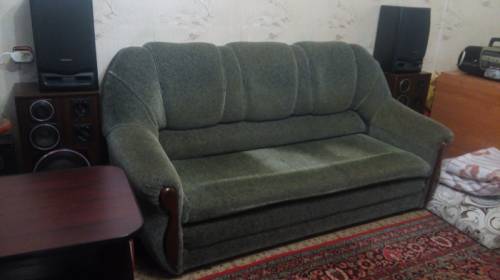 Продам диван 2 кресла
