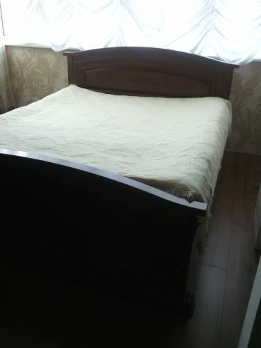 кровать с комодом