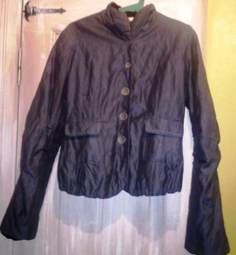 демисезонные пальто  куртки размер 46-48