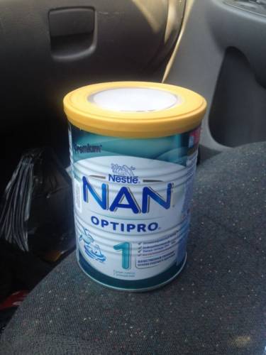 Продам детскую смесь NAN Optipro 1 с рождения