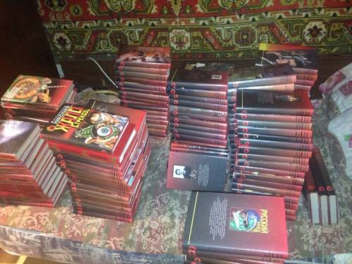 Продам книги издательства “Чёрная кошка “ 295 книг.