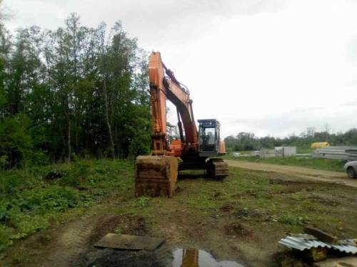 Продам экскаватор Hitachi ZX 370