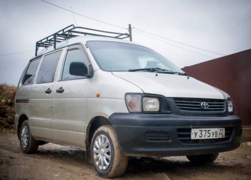  › Модель ­ Toyota Town Ace