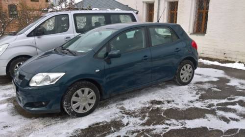  › Модель ­ Toyota Auris