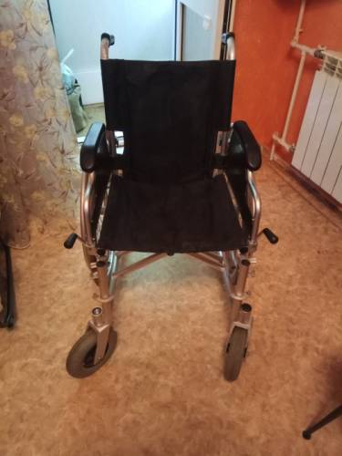 коляска для инвалида