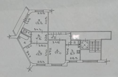 Продам 3х комн квартиру на ул. Родники 3/2