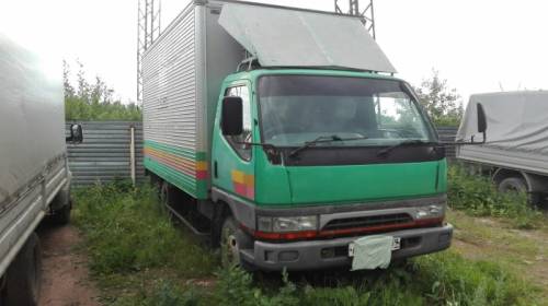 Mitsubishi Canter, длина фургона 4,2 метра