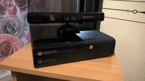 игровая приставка  XBOX360