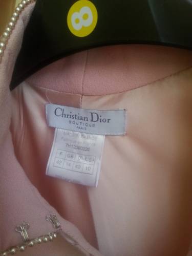 Розовое платье Dior