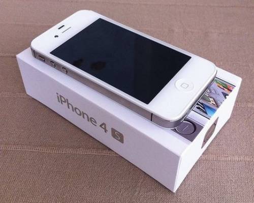 Продам iPhone 4 S, 8гб